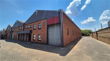 Secure & Versatile 319m² Warehouse Unit Available in Silvertondale’s Silver Park