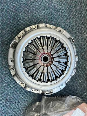 Nissan NP300 Hardbody 2.5 TDI YD25 Brand New OEM Complete Flywheel Kit