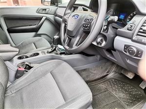Ford Everest 2.2 XLS TDI Auto. 2017. Mint condition. FSH. Seagrey. 