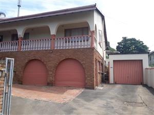 Solid 3 Bedrooms House FOR SALE in Clare Hills, Reservoir Hills