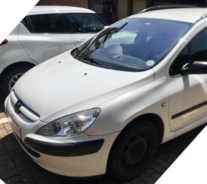 Peugeot 307 Estate (stationwagon) 2003 - well maintained (see details)