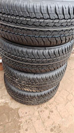265/65/17 Dunlop Grandtrek AT25 brand new set for