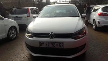 Vwu polo six (6)