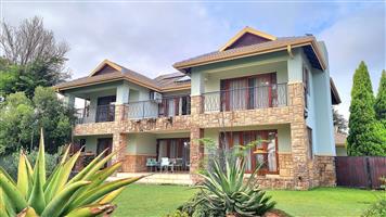 A GOLFER’S DREAM HOME AND HUGE FLAT WITH PRIME GOLF VIEW