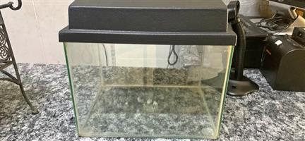 Fish tank 