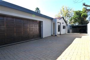 House For Sale in Garsfontein