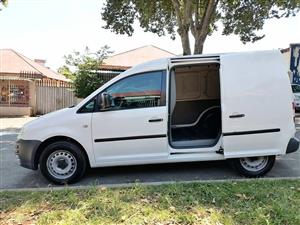 2010 VW Caddy 1.6 panel Van manual transmission