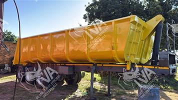 1999 Hartland 30cube Tri-Axle sloper for sale