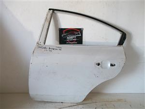 Subaru Impreza 17-23 left rear door