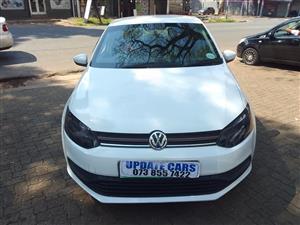 2021 VW POLO VIVO 1.4 TRENDLINE MANUAL SERVICE HISTORY WHITE COLOR  66.000KM. .