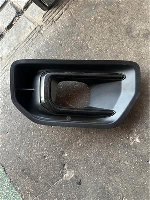 Ford Ranger t9 right side fog light cover