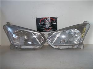 Isuzu D-Max '16-'22 L&R headlights (Pair)