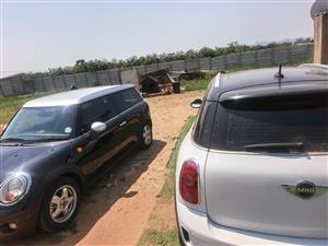 MINI COOPER CLUBMAN