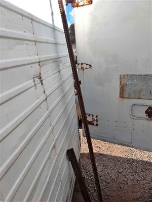 Steel rack 2nd hand
