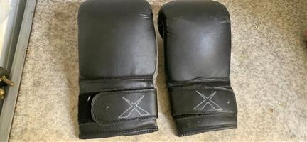 Punching bag gloves