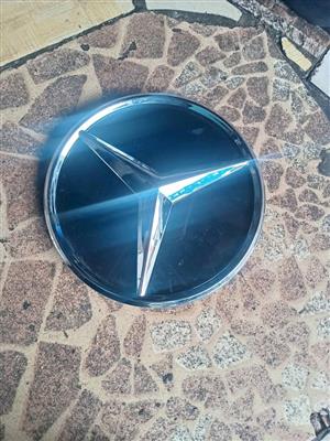 Glossy Front Grille Star Emblem Logo For Mercedes Benz GLC GLE-Class 2020