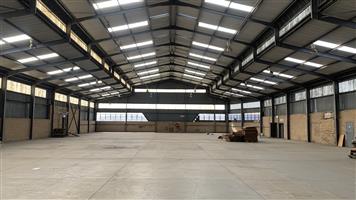 Warehouse to let in Meadowdale
