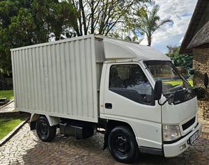 JMC Carrying 2.8L Box Van 