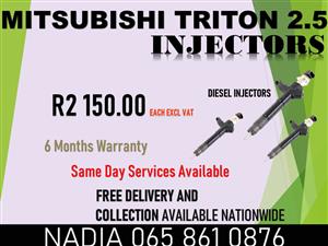 2.5 MITSUBUSHI TRITON DIESEL INJECTORS FOR SALE IN EXCELLENT CONDITION