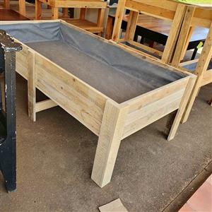 Custom Made Planter Boxes GARDEN MARKET PLACE  NO 1 Gardens Road. HILLCREST