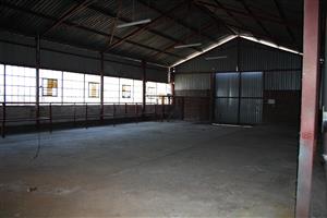 AE2 - 60m² - Factory/Warehouse To Let