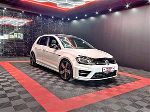 2016 Volkswagen Golf R Auto