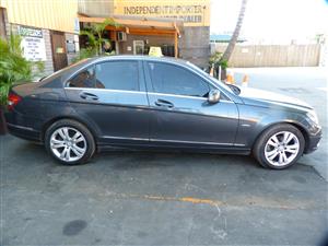 Mercedes C180 Kompressor W204 - 2010