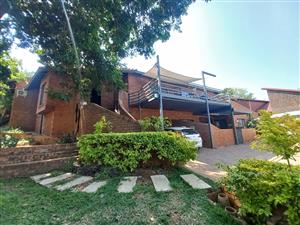 Spacious Dual-Living Family Retreat