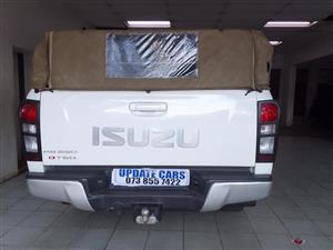 2015 Isuzu KB250 dteq 4x2, Clubcab Manual, Diesel, White Color  159000km