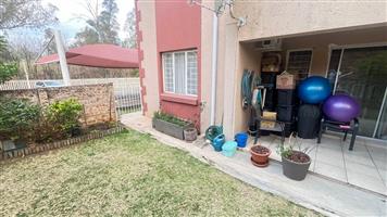 2 Bed, 2 Bath unit Ground floor situated in Buccleuch