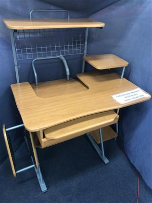 Computer Stand Wooden - B033062017-1