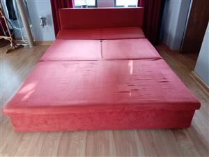 Fold out sleeper couch