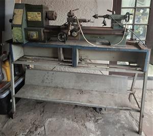 Metal Lathe 