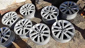 15 inch Polo TSI mags for sell