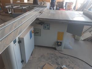 Panel saw with 3