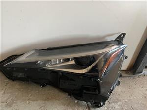 lexus ux ux250H ux200 headlight