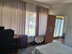 2-Bedroom Cottage to Let – Wychwood, Germiston  