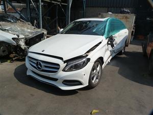 Mercedes C220 W205 2.2 Diesel AT 6519 White - 2015 SPARESBOYZ STRIPPING FOR SPAR