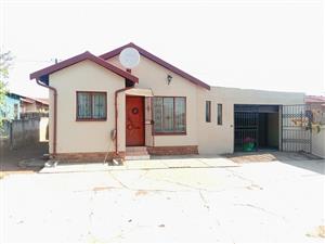 House For Sale in Mabopane