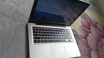 Macbook Pro, laptop, Apple