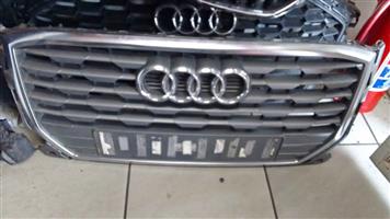 Audi Q2 grill