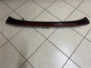 2025 MAHINDRA XUV 3XO TAILGATE LED TAIL LIGHT FOR SALE. IN PRISTINE CONDITION