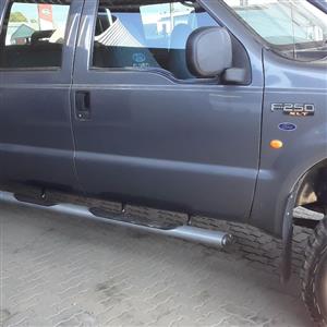 Ford F- Series Double Cab