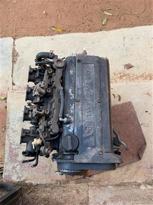 Toyota Corolla 20valve Black Top Engine