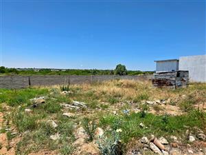 Vacant Stand for Sale in Mahlasedi Park – Approved Building Plans Included!