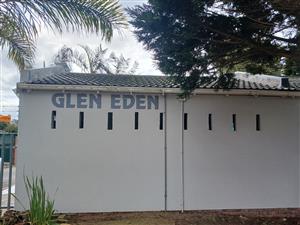 Glen Eden – Lorraine