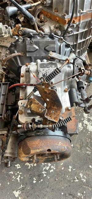 Isuzu 6BD1 Gearbox.