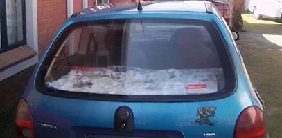 Good condition Opel Corsa Hatchback, Petrol Engine and Manual Transmission For S