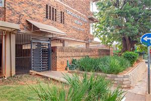 Apartment For Sale in Sunnyside