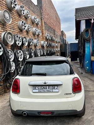 MINI COOPER F56 MANUAL STRIPPING FOR SPARES/PARTS AVAILABLE NOW!